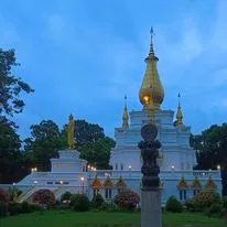 The pagoda at dusk