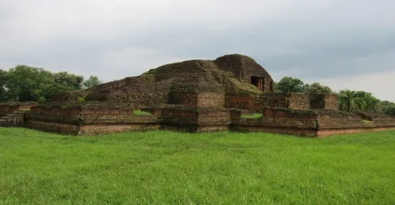 Wide view of the Rupban Mura ruins